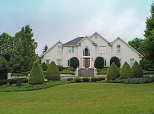 229 Park Ridge Ct, Kingsport, TN 37664