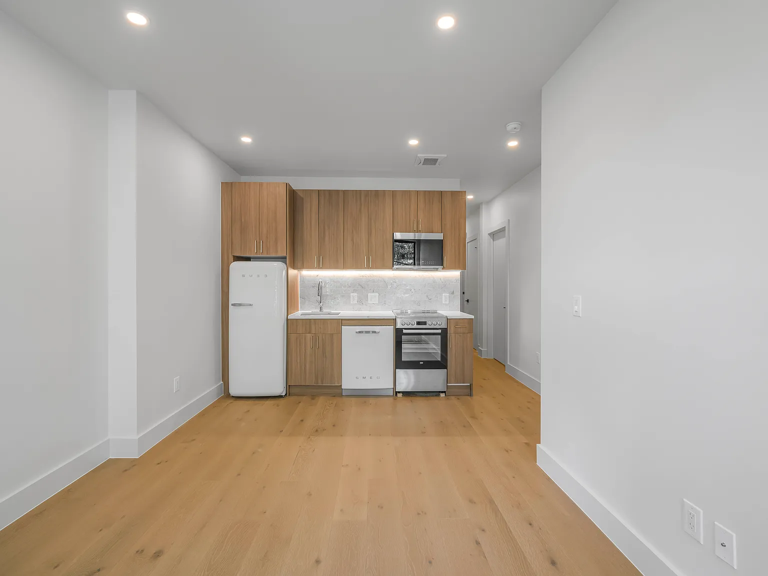 188 Sixth Avenue — Photo 1