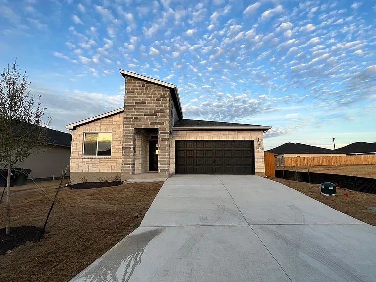 205 Citation Dr — Photo 16