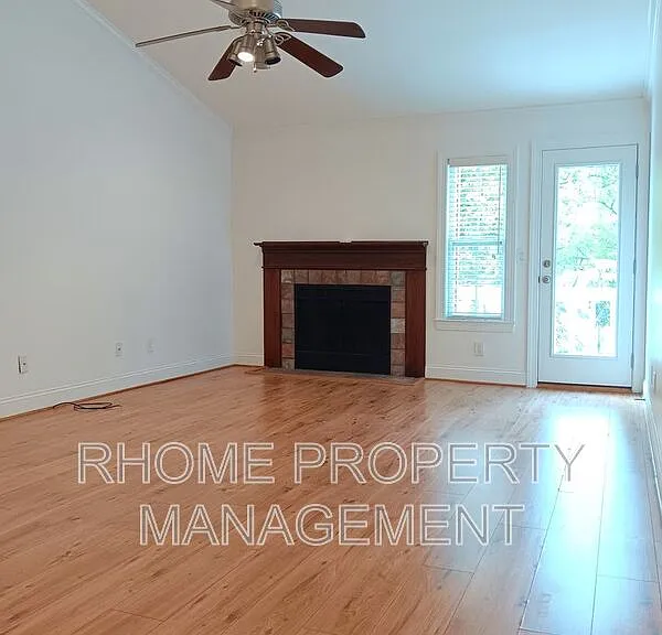 352 Teal Ct — Photo 8