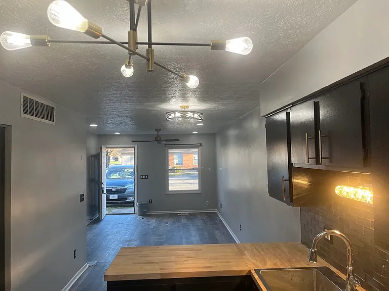 5168-5170 5172 #5174 — Photo 17