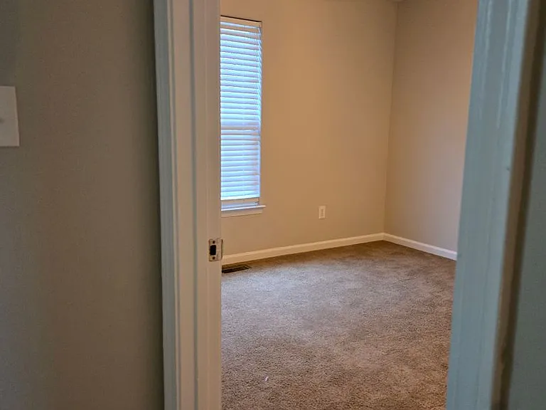 1092 Winding Oak Trl — Photo 13