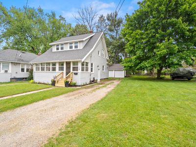 148 Avondale Ave, Jackson, MI, 49203