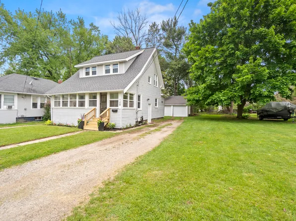 148 Avondale Ave, Jackson, MI 49203