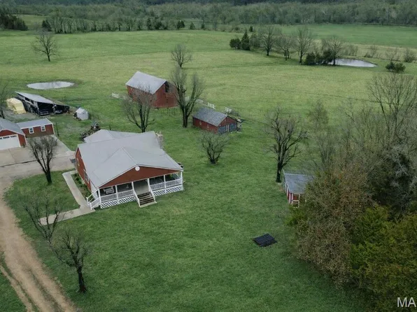 9081 W Red Oak Rd, Rosebud, MO 63091