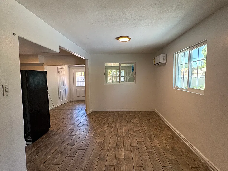 3043 E Virginia Ave #2