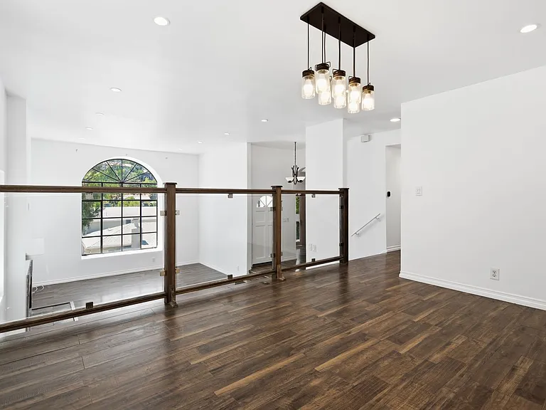 5244 Baza Ave — Photo 16