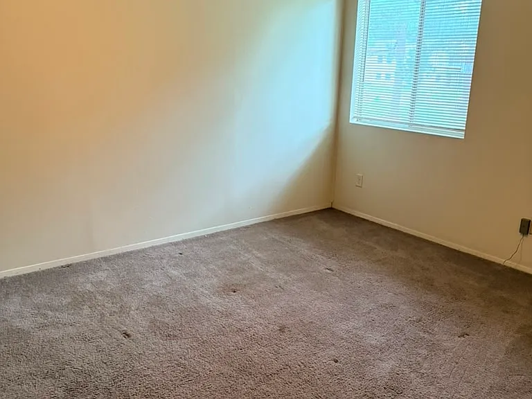 200 Buttercup Dr #627 — Photo 8