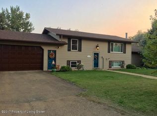 100 Wilcox St, Manning, ND 58642