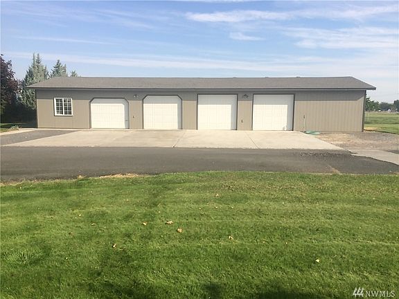 3rd image of 4548 Road K NE