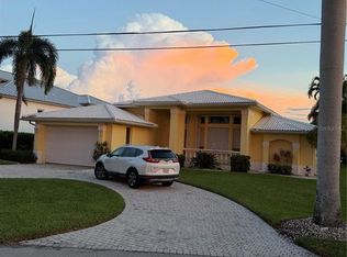 264 BAYSHORE DRIVE, CAPE CORAL, FL 33904