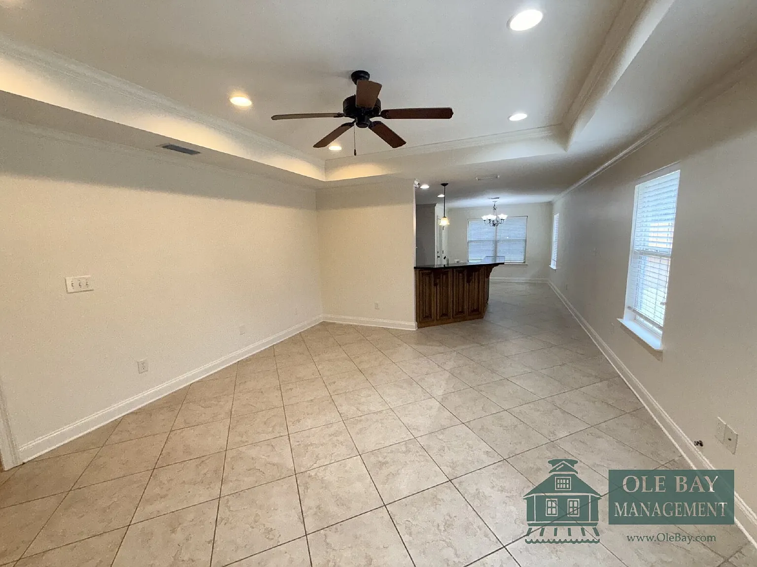 3 bed, 2.0 bath, $1,695 — Photo 3