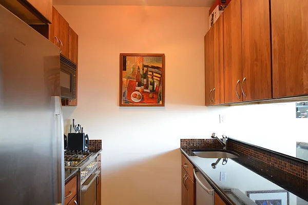 Rented by Brown Harris Stevens | media 40