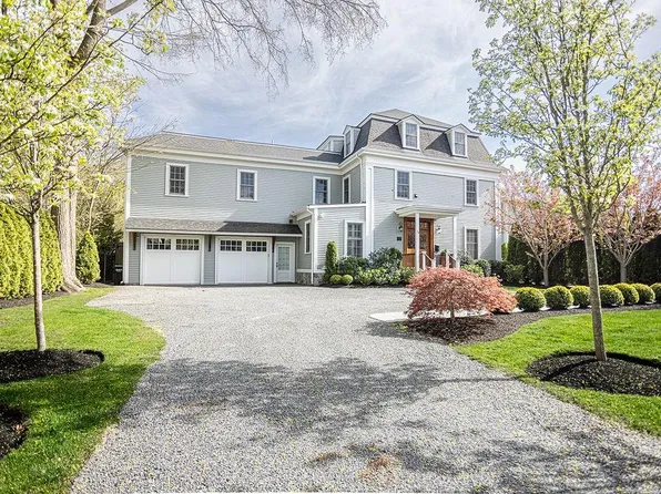 23 Catherine St, Newport, RI 02840