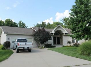 21208 E 50th Ter S, Blue Springs, MO 64015