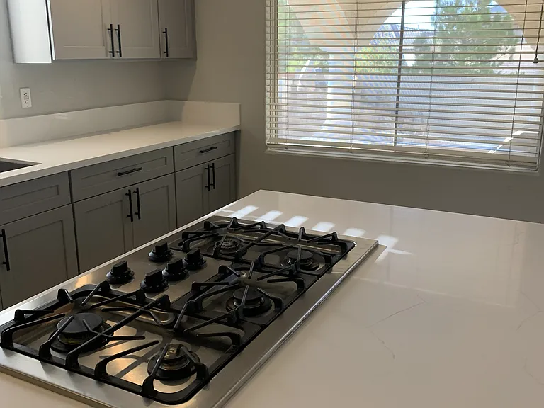 2238 Alanhurst Dr — Photo 10