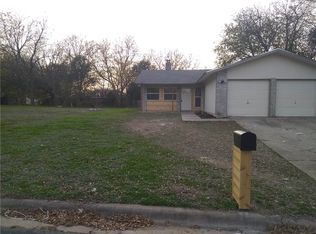 7214 Lake Charles Dr, Austin, TX 78744