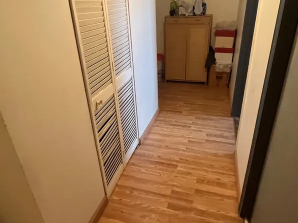 301 Mosel Avenue image 10 of 16