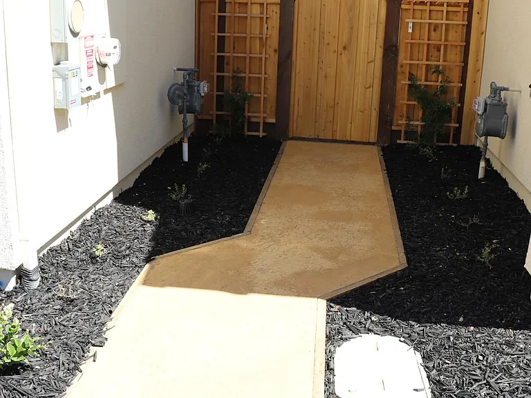 1260 S Hollyhock Dr — Photo 13