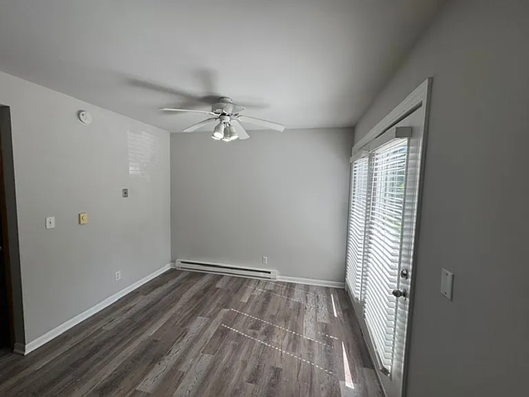 1694 Molitor Road — Photo 2