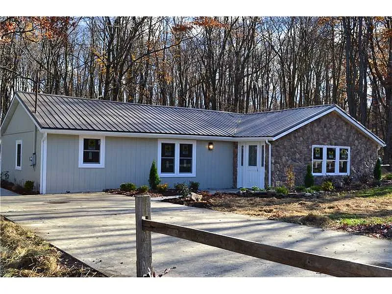 416 Bear Rocks Rd photo 1