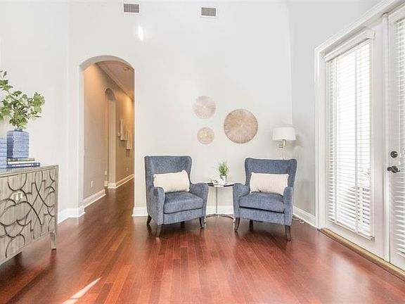 3rd image of 6005 Yeats Manor Dr