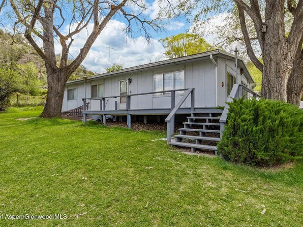 100 Apple Dr, New Castle, CO 81647