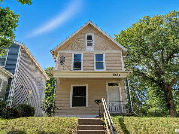 1222 Pershing Ave, Davenport, IA 52803