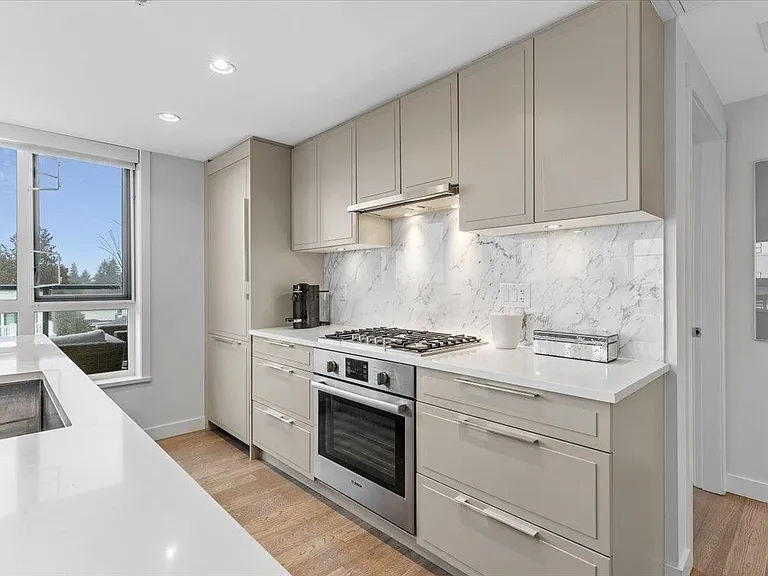 7828 Granville St #Penthouse 11 — Photo 8