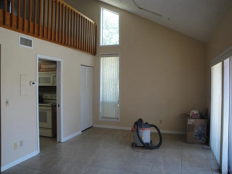 1301 Pelican Creek Xing — Photo 8