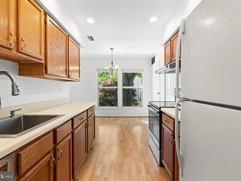13207 Meander Cove Dr #71 — Photo 12