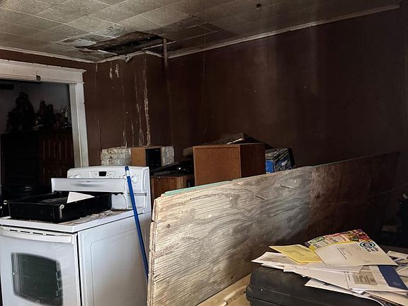 2nd image of 2522 S Millick St