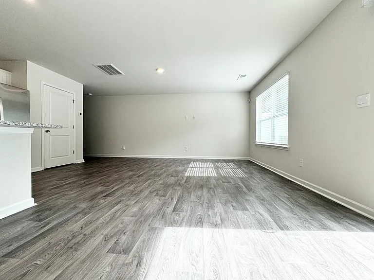 4143 Lurelin Ln — Photo 7