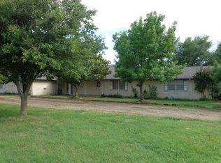 17337 University Dr, Forney, TX 75126