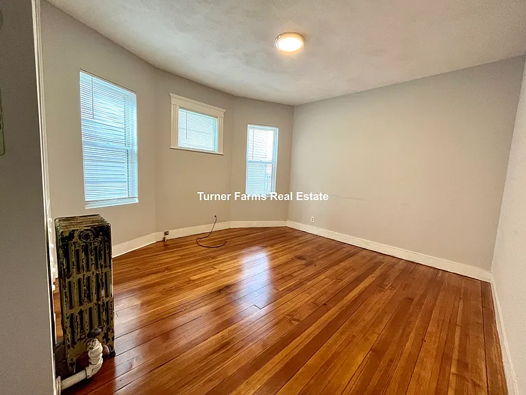 18 Eastman St #A2 — Photo 16
