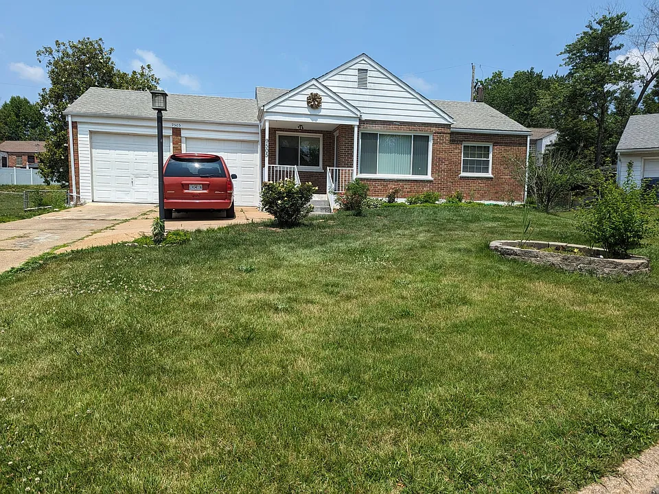 9505 Eudora Ct