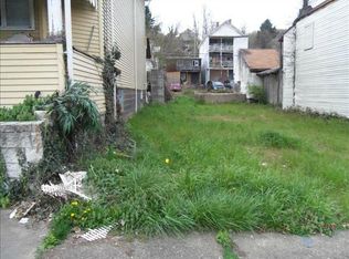 539 N 5th St, Martins Ferry, OH 43935