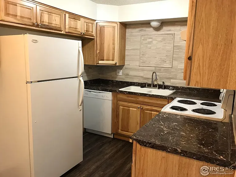 3 Ash Ct #1 — Photo 3