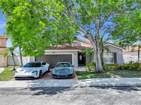 16595 NW 10th St, Pembroke Pines, FL 33028