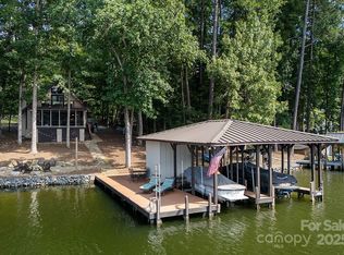 350 Springwood Dr, Mount Gilead, NC 27306