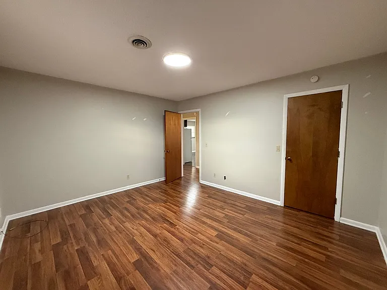 104 Skyview Dr — Photo 22