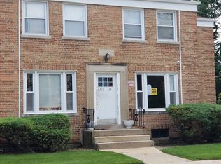 2213 S 13th Ave, Broadview, IL 60155