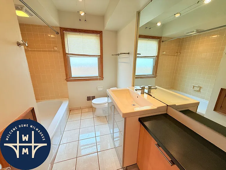 7313 Harwood Ave — Photo 12