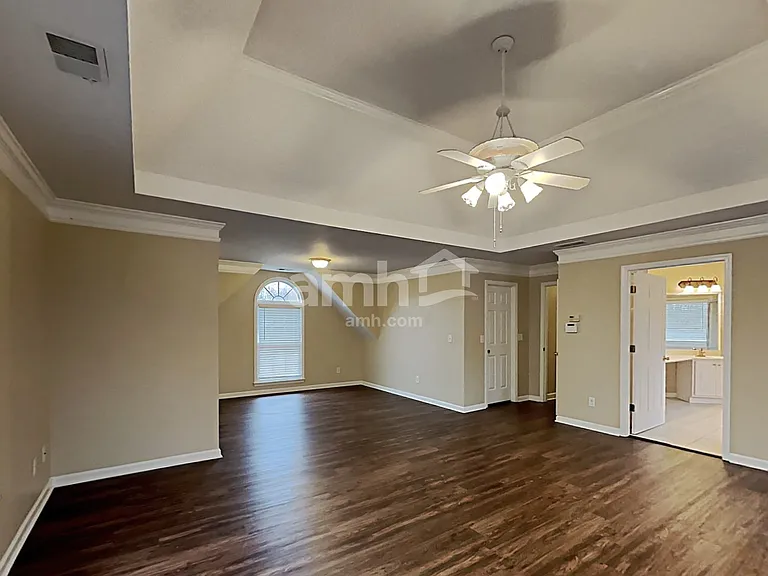 4524 Kingsgate Ct NW — Photo 11