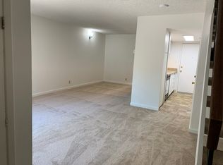 5516 Roundtree Dr APT D, Concord, CA 94521