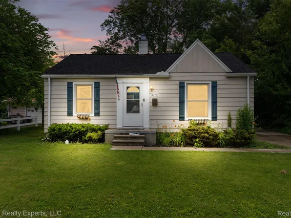 3788 Griffith Ave, Berkley, MI 48072