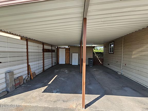 2nd image of 55 W Washington Ave Unit 202