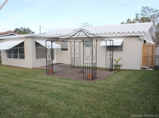 1900 N 32nd Ct, Hollywood, FL 33021