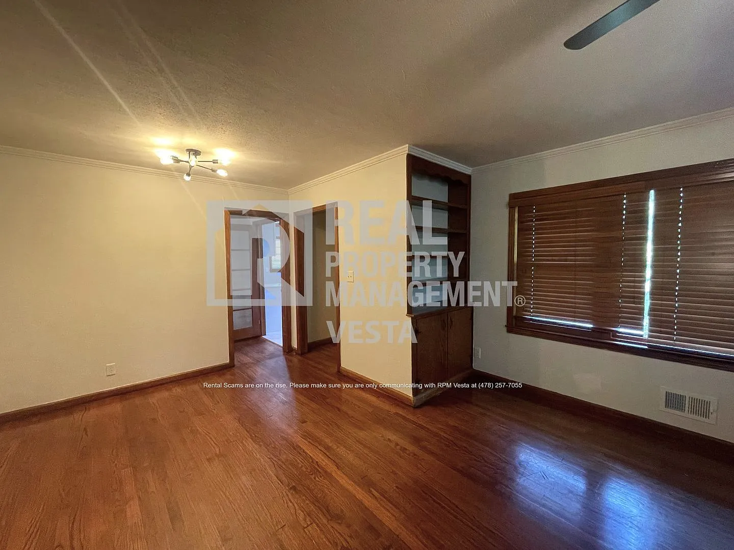 3 bed, 2.0 bath, 1144 sqft, $1,500 — Photo 4
