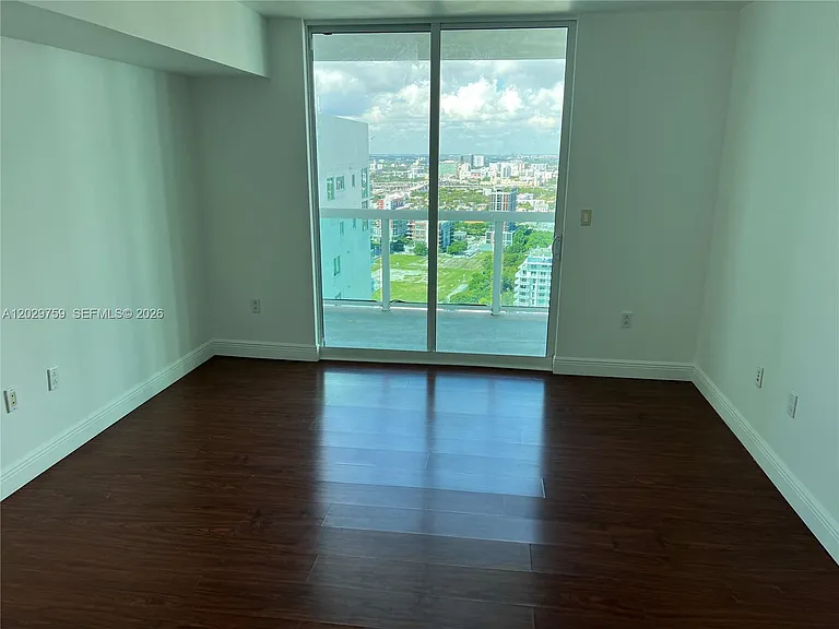 1800 N Bayshore Dr #3904 — Photo 5